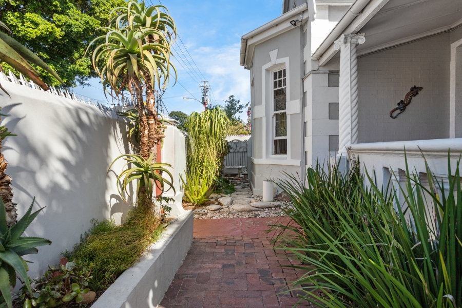 To Let 10 Bedroom Property for Rent in Observatory Western Cape